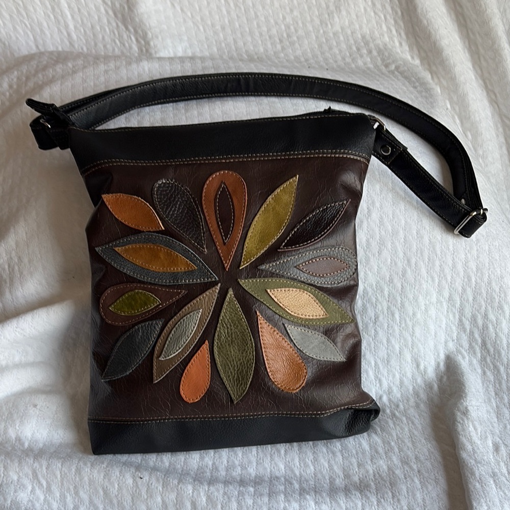 NWOT Unique Vegan Crossbody Bag